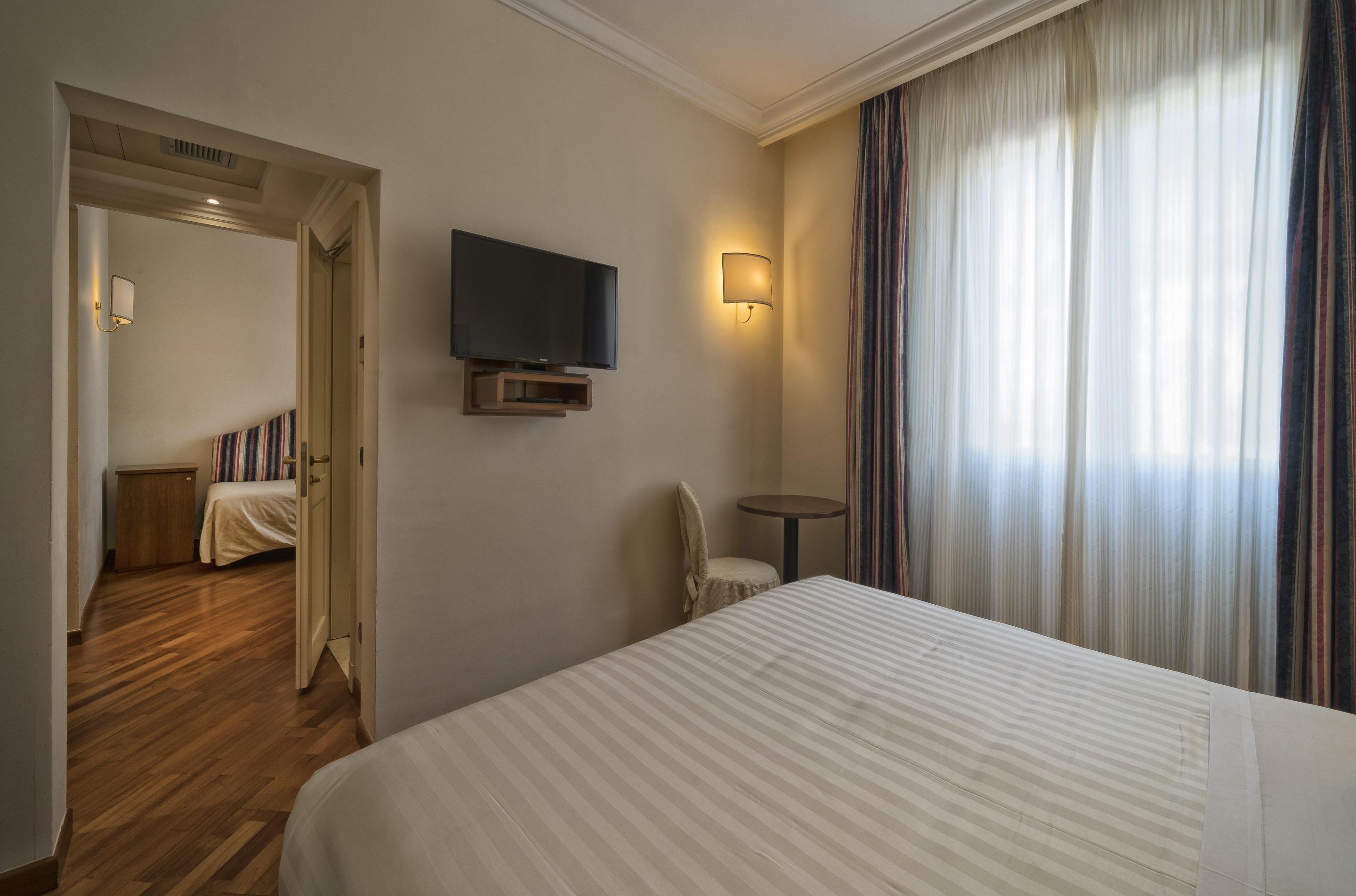 B&B Hotel Firenze Laurus Al Duomo Eksteriør billede
