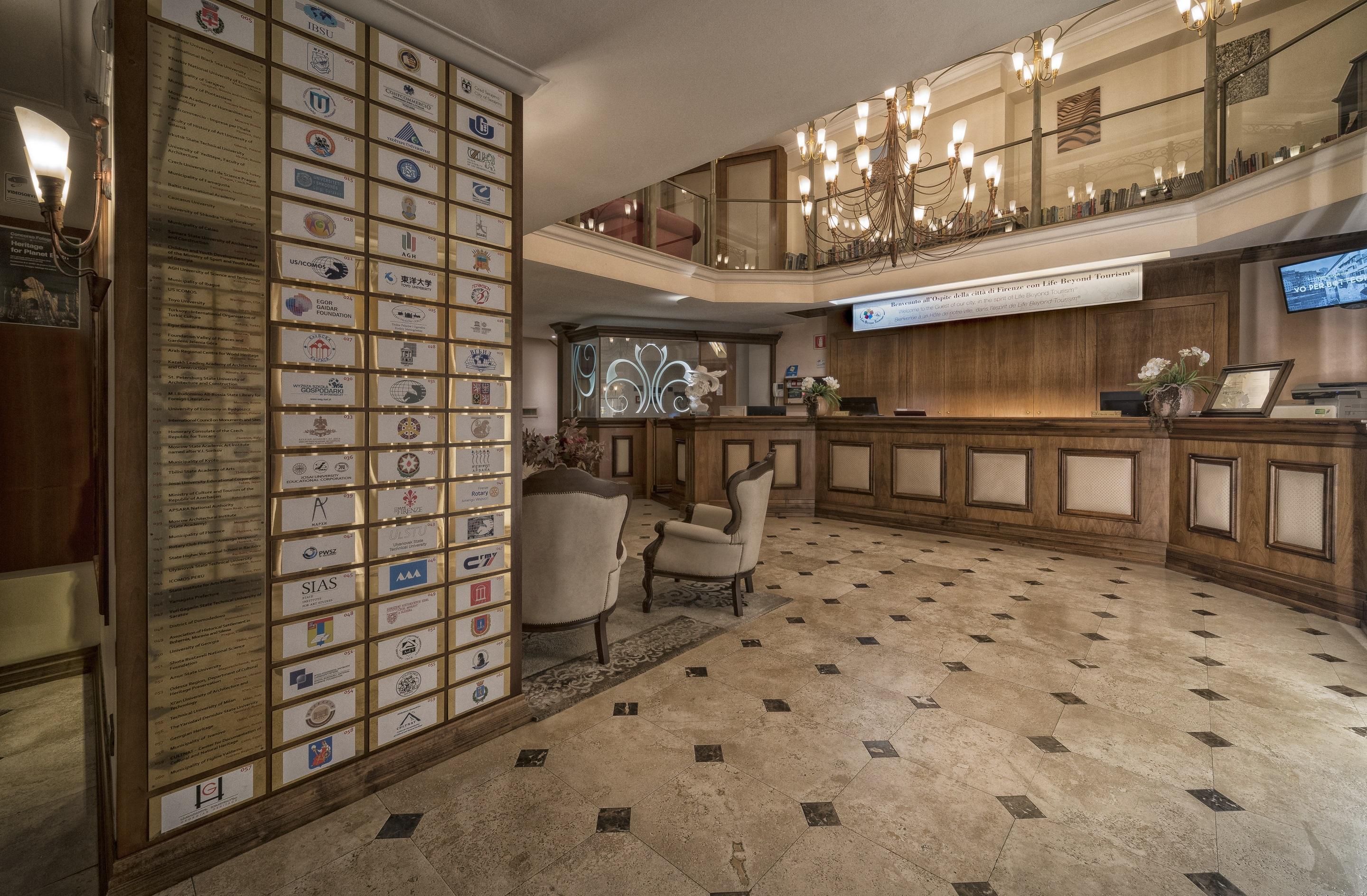 B&B Hotel Firenze Laurus Al Duomo Eksteriør billede