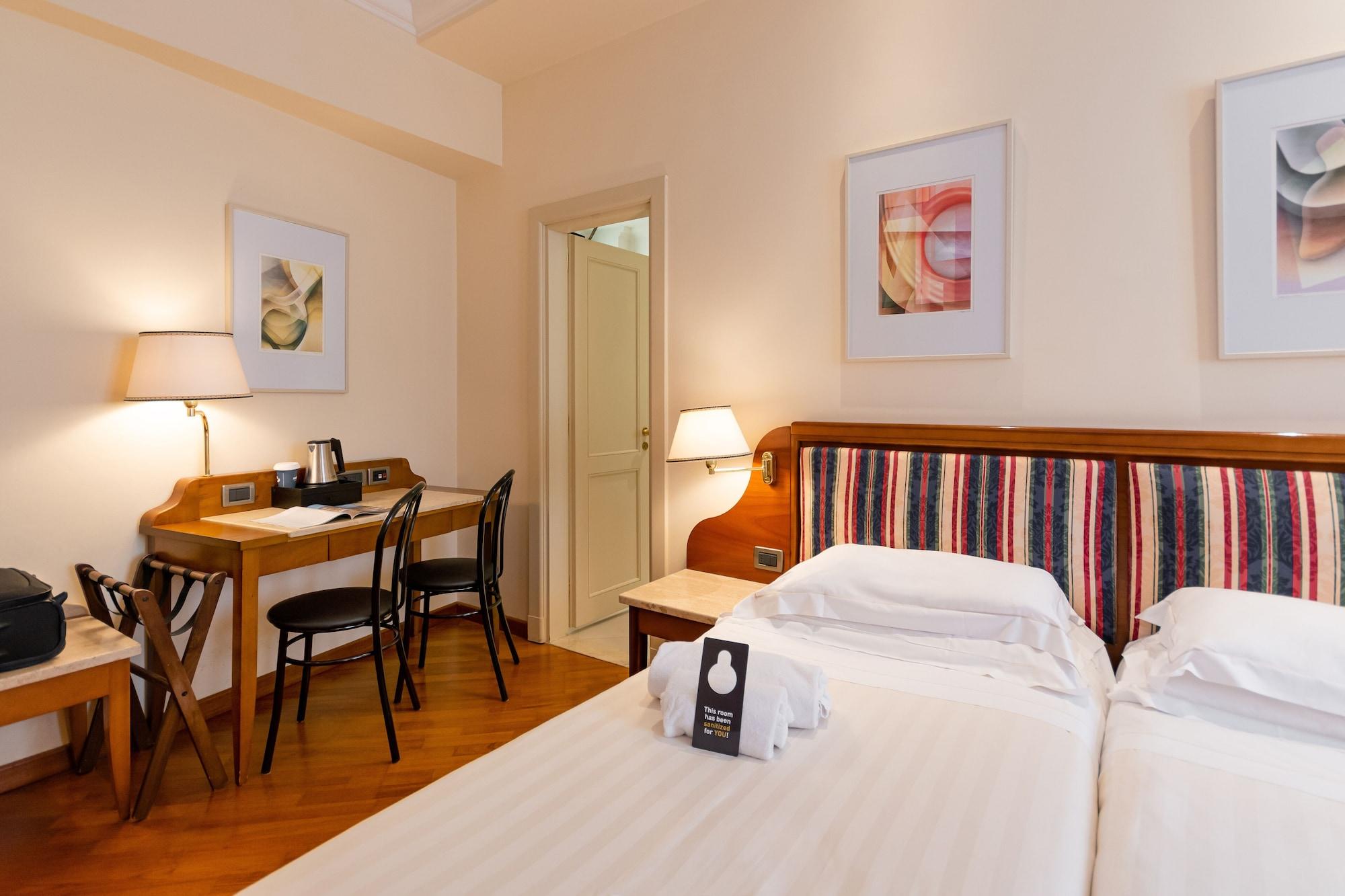 B&B Hotel Firenze Laurus Al Duomo Eksteriør billede