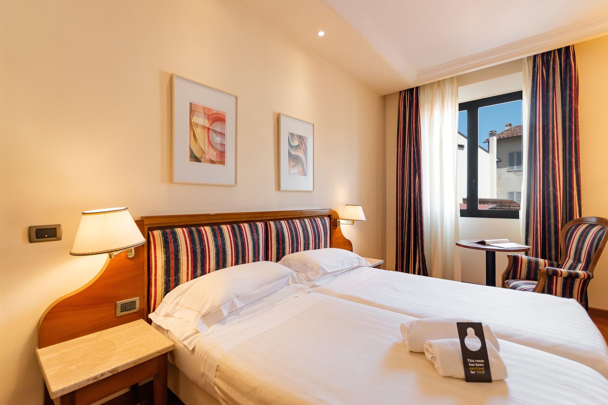 B&B Hotel Firenze Laurus Al Duomo Eksteriør billede