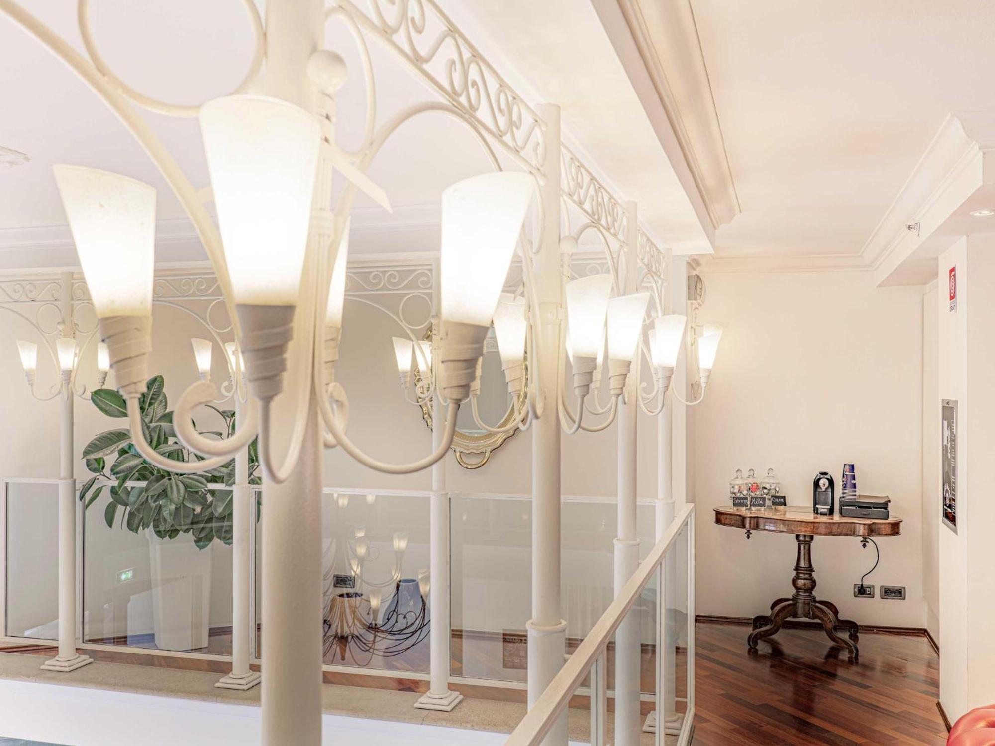 B&B Hotel Firenze Laurus Al Duomo Eksteriør billede
